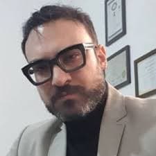 تصویر دکتر کیسان موذنی متخصص جراحی مغز و اعصاب در Unknown