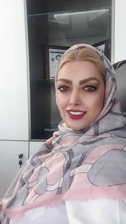 تصویر دکتر سعیده ریاحی مدوار پزشک دندانپزشک در تهران