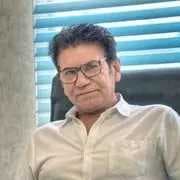 تصویر دکتر علیرضا اقبال پزشک دندانپزشک در شیراز