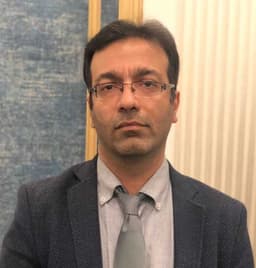 تصویر دکتر تورج واله فوق تخصص غدد و متابولیسم در تهران